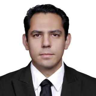 Foto de Dr. Carlos Morales Valencia, Neurocirugía en León