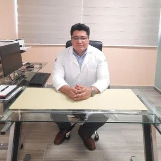 Foto de Dr. Domingo Eduardo Charco Lopez médico, Oncología Médica en León