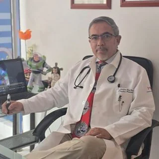 Foto de Dr. Eduardo Rico Mejia pediátrico, Cirugía Pediátrica en León