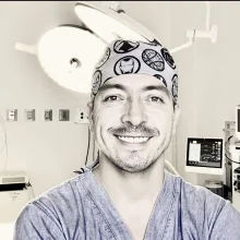 Foto de Dr. Esteban Reyes Velasco, Neurocirugía en León