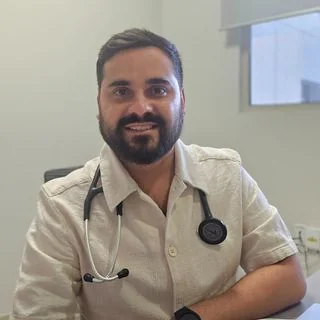 Foto de Dr. Fernando Quiroz Compean 2, Medicina Interna en León