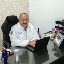 Foto de Dr. Francisco Rojas Solorio, Ginecología y Obstetricia en Celaya