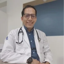 Foto de Dr. Jesus Hinojosa Bujaidar, Neumología en Celaya