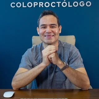 Foto de Dr. Jonathan Alejandro Cano Quintanilla, Cirugía General en Irapuato