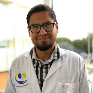 Foto de Dr. Lubin Rosaldo Solis, Nefrología en León