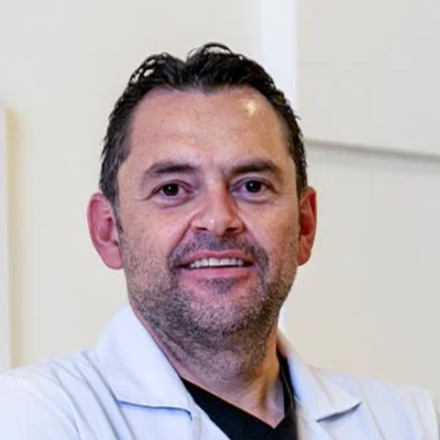 Foto de Dr. Luis Rodolfo Ramírez Barrios, Neurocirugía en León
