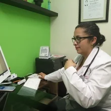 Foto de Dr. Teresa De la Torre León, Medicina Interna en Celaya