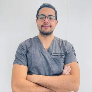 Foto de Dr. Vicente Carrasco García, Ortopedia y Traumatología en León