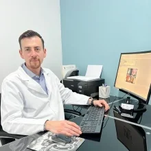 Foto de Dr. Hebert Arahel Badillo Tivo 2, Ginecología y Obstetricia en Pachuca