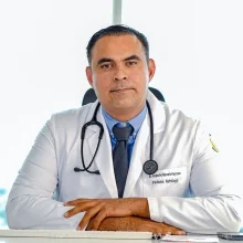 Foto de Dr. Alejandro Macario Reynoso Ramirez, Pediatría en Guadalajara