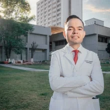 Foto de Dr. Arturo Godinez Flores, Cardiología en Guadalajara