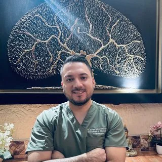 Foto de Dr. Enrique Miramontes Garcia, Ginecología y Obstetricia en Guadalajara