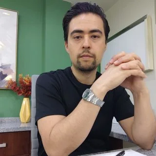 Foto de Dr. Javier Aguirre Martínez, Medicina Interna en Guadalajara