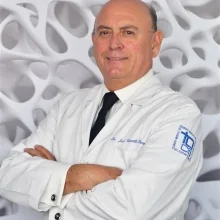 Foto de Dr. José Carrillo Pérez, Ortopedia y Traumatología en Guadalajara
