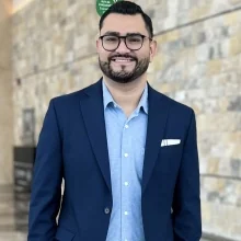 Foto de Dr. Josué Miguel Amador Carranza, Ginecología y Obstetricia en Guadalajara