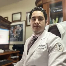 Foto de Dr. Marco Polo Malacón Gutiérrez, Ortopedia y Traumatología en Guadalajara