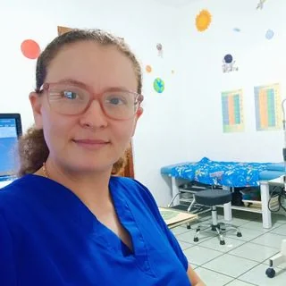 Foto de Dr. Melida Fernandez Cesena, Oftalmología en Guadalajara