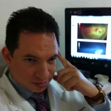 Foto de Dr. Ramon Flores Fuentes, Oftalmología en Guadalajara