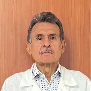 Foto de Dr. Adrián Flores Rios, Ortopedia y Traumatología en Morelia