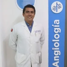Foto de Dr. Alfredo Reyes Rocha vascular, Angiología y Cirugía Vascular en Morelia