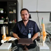 Foto de Dr. Carlos Felipe Torres Chavez, Ortopedia y Traumatología en Morelia