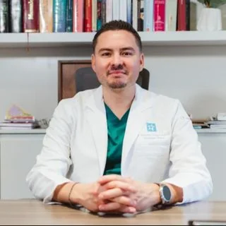 Foto de Dr. Fernando Vega Peñaloza médico, Oncología Médica en Morelia