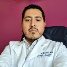 Foto de Dr. Leonardo Francisco Monsebaiz Mora, Ginecología y Obstetricia en Morelia