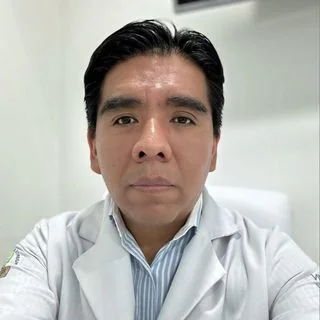 Foto de Dr. Omar Aguilar Bixano, Nefrología en Morelia
