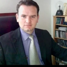 Foto de Dr. Raul Huato Reyes, Neurocirugía en Morelia