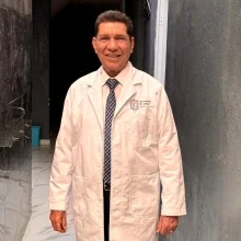 Foto de Dr. Roberto Ruiz Ruiz, Ortopedia y Traumatología en Morelia