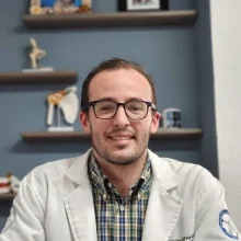 Dr. Rodrigo Silva Gay