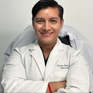 Foto de Dr. Federico Ramírez Castañeda, Ortopedia y Traumatología en Cuernavaca