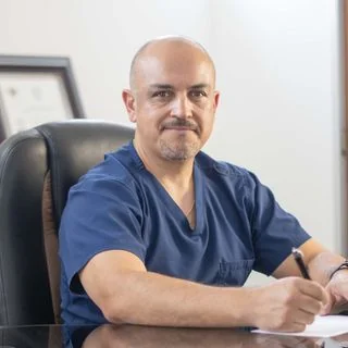 Foto de Dr. Benjamín Contreras Muñoz, Ortopedia y Traumatología en Tepic