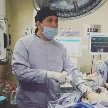 Foto de Dr. David Martinez Cuevas, Ginecología y Obstetricia en Tepic