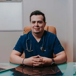 Foto de Dr. Orlando Tortolero 2, Neurocirugía en Tepic