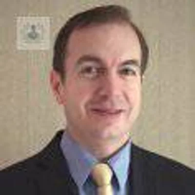 Foto de Dr. Adrián Pérez Maldonado Dávila, Dermatología, Dermatología en Monterrey