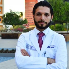 Foto de Dr. Alejandro Garza Alpirez, Medicina Interna en Monterrey