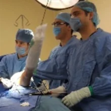 Foto de Dr. Alfonso Martínez De León, Ortopedia y Traumatología en Monterrey