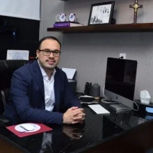Foto de Dr. Alvaro Uriegas de las Fuentes, Medicina Interna en Monterrey