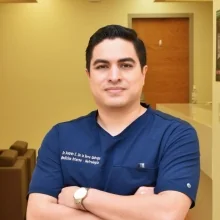 Foto de Dr. Andrés Eduardo De la Torre Quiroga, Medicina Interna en Monterrey