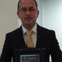 Foto de Dr. Arian Armenta Gonzalez, Reumatología en Monterrey