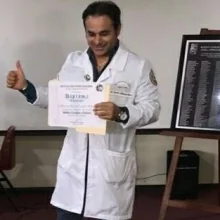 Foto de Dr. Arturo Villarreal Reyes, Oftalmología en Monterrey