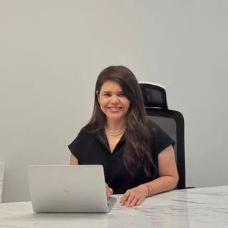 Foto de Dr. Berenice Tamayo Garcia, Otorrinolaringología en Monterrey