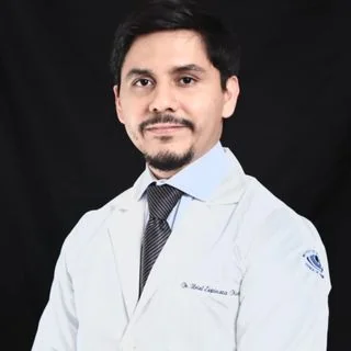Foto de Dr. Carlos Uriel Espinoza Diaz, Oftalmología en Monterrey