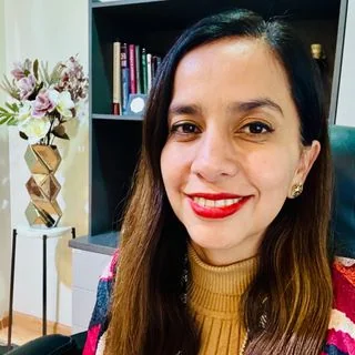 Foto de Dr. Carmina del Pilar López Robles, Medicina Interna en Monterrey