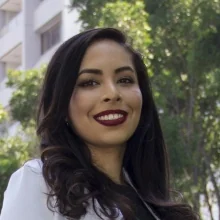 Foto de Dr. Cinthia Catalina Martinez Martinez, Endocrinología en Monterrey