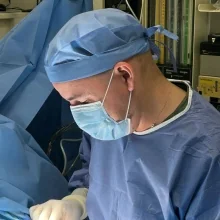 Foto de Dr. Dario Alejandro Morales Castaño, Ortopedia y Traumatología en Monterrey