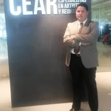 Foto de Dr. David Vega Morales, Reumatología en Monterrey