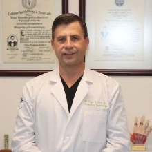 Foto de Dr. Edgar R. Ortiz Gutierrez, Ortopedia y Traumatología en Monterrey