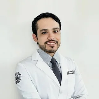 Foto de Dr. Edgar Ulises Alejandro, Medicina Interna en Monterrey